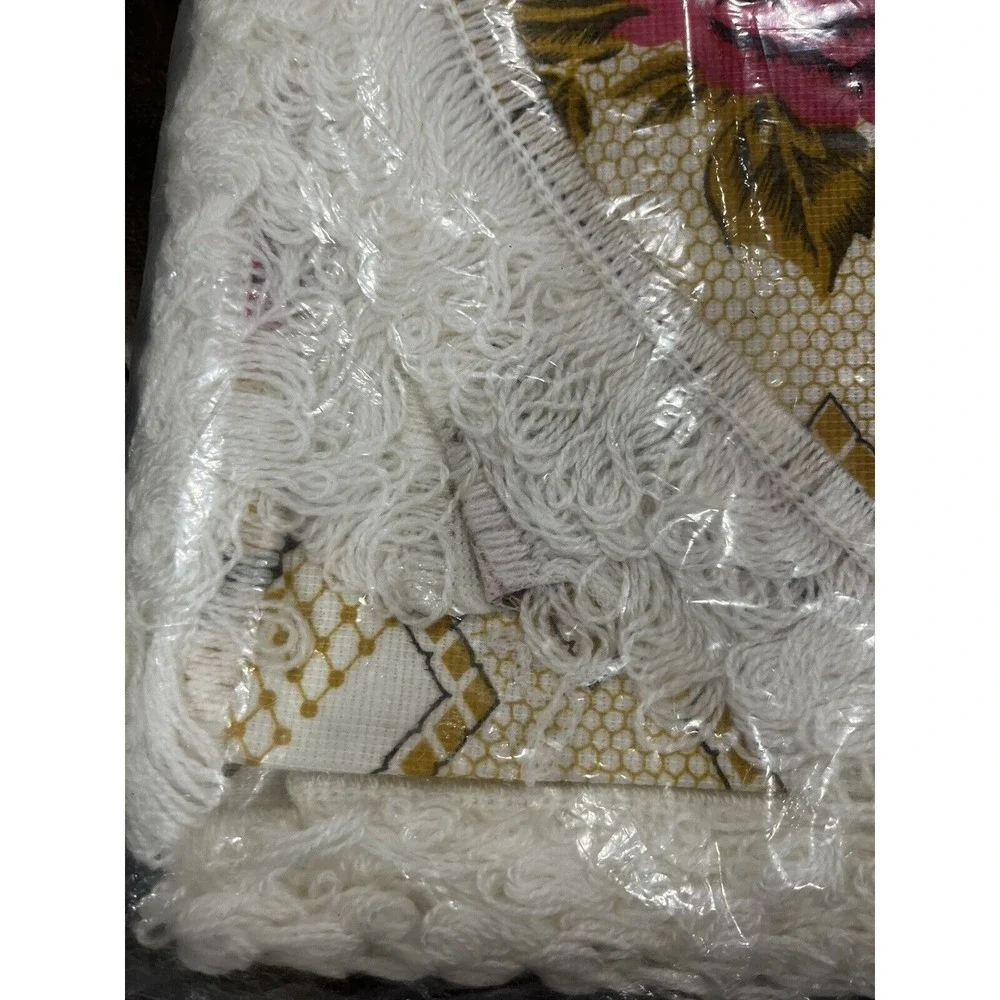 Bedspread Tapestry Pink Roses Gold Floral‎ Cover Fringe Double Vintage NOS